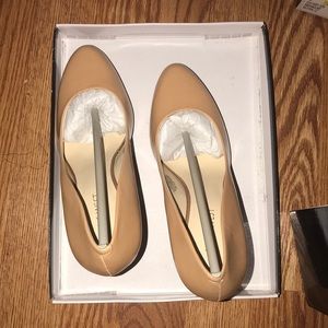 NINE WEST SIZE 8 platform heels